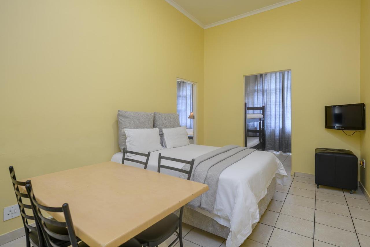 Ushaka Holiday Apartments ダーバン エクステリア 写真